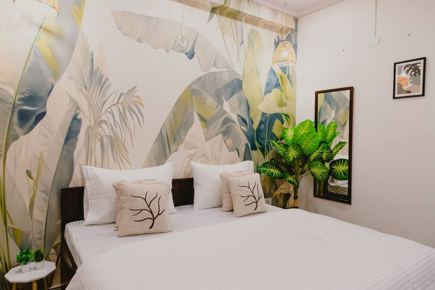 Bohemian 3BHK Oasis near Dhan Mill - Photo 5