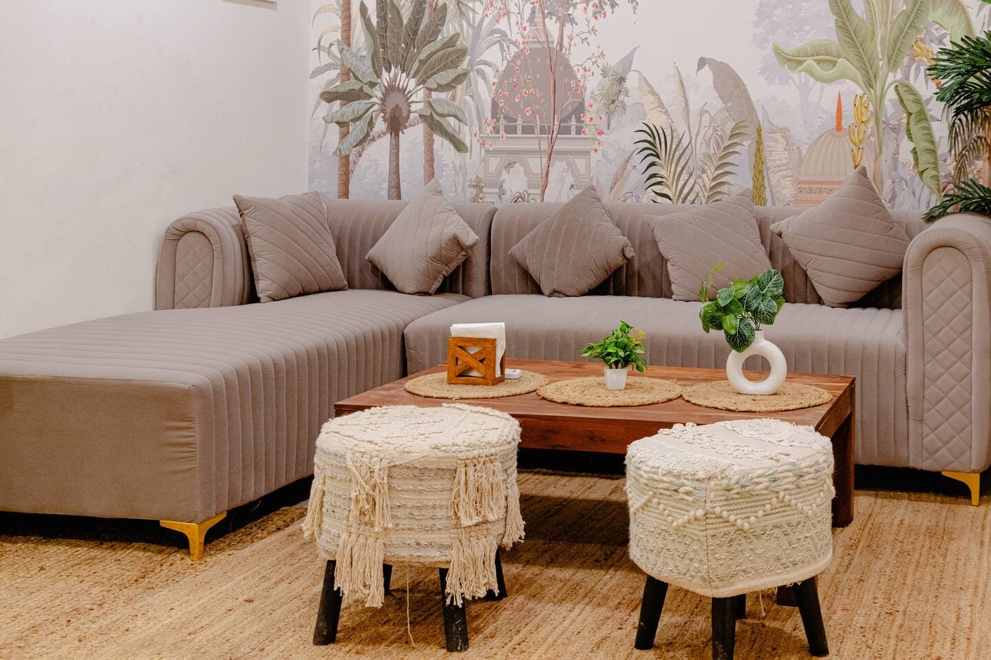 3Bhk Mughal gem by Hauz Khas - Photo 4