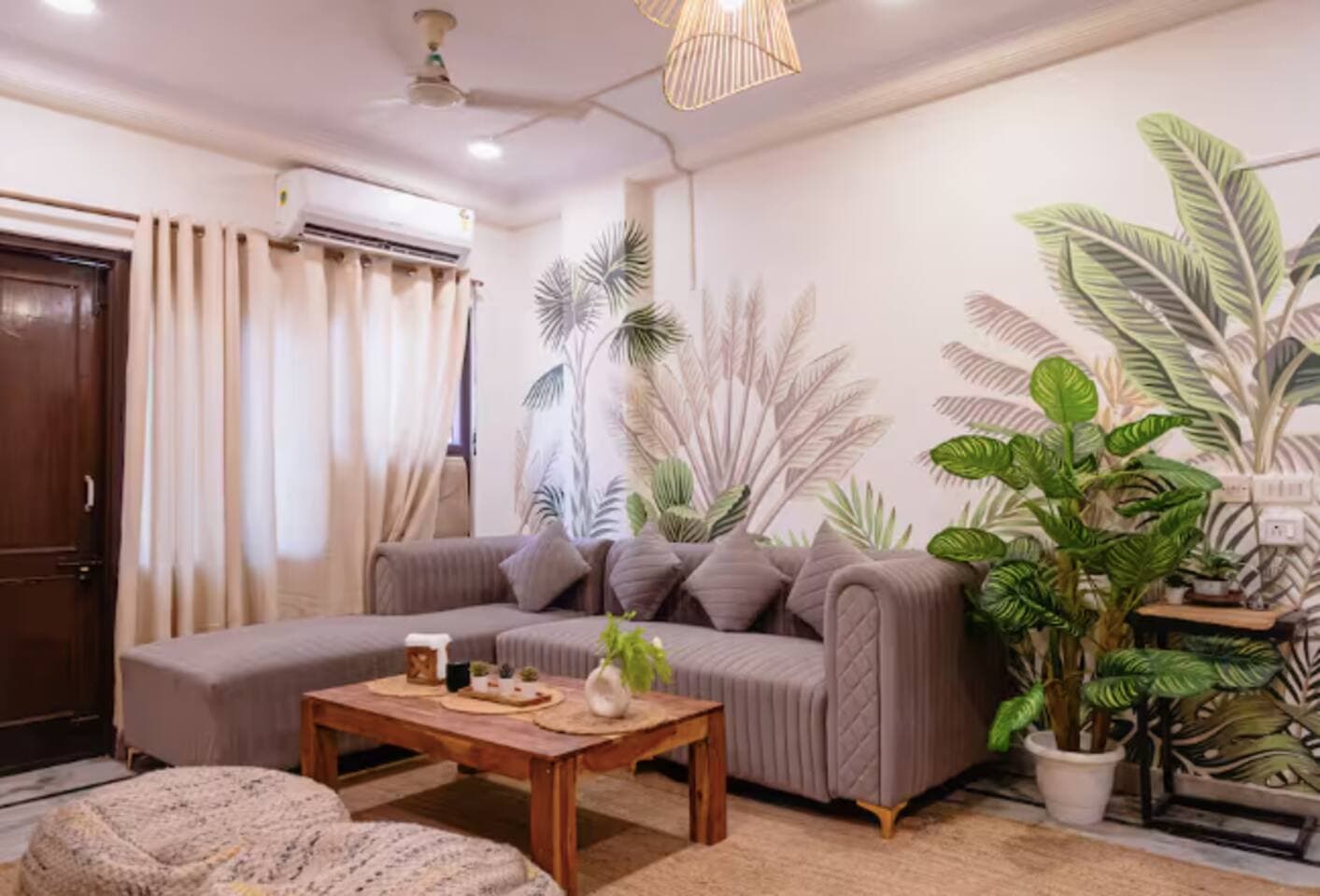 Trendy Boho Gem Hauz Khas