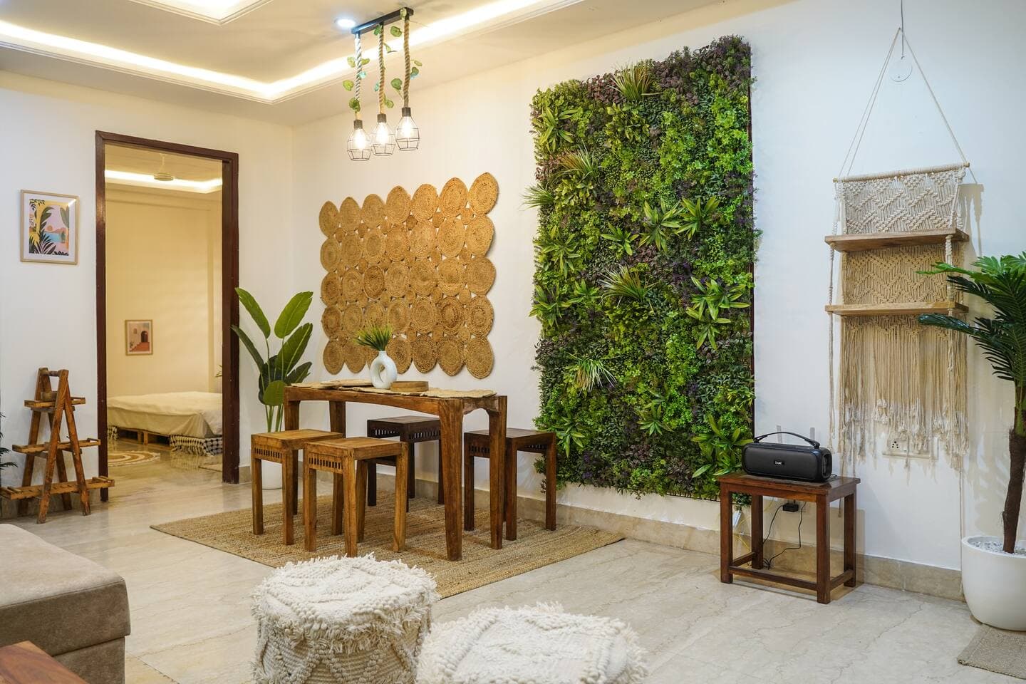 Tropical 3BHK Gem near Dhan Mill - Photo 3