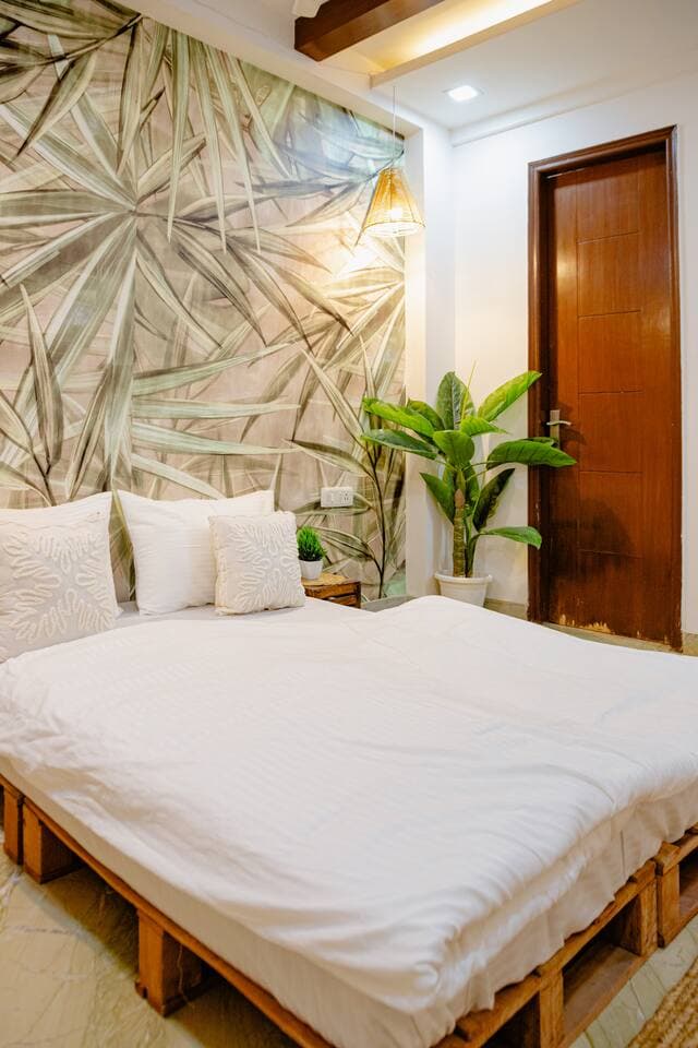 3BHK Bohemian Gem - Chhatarpur - Photo 2