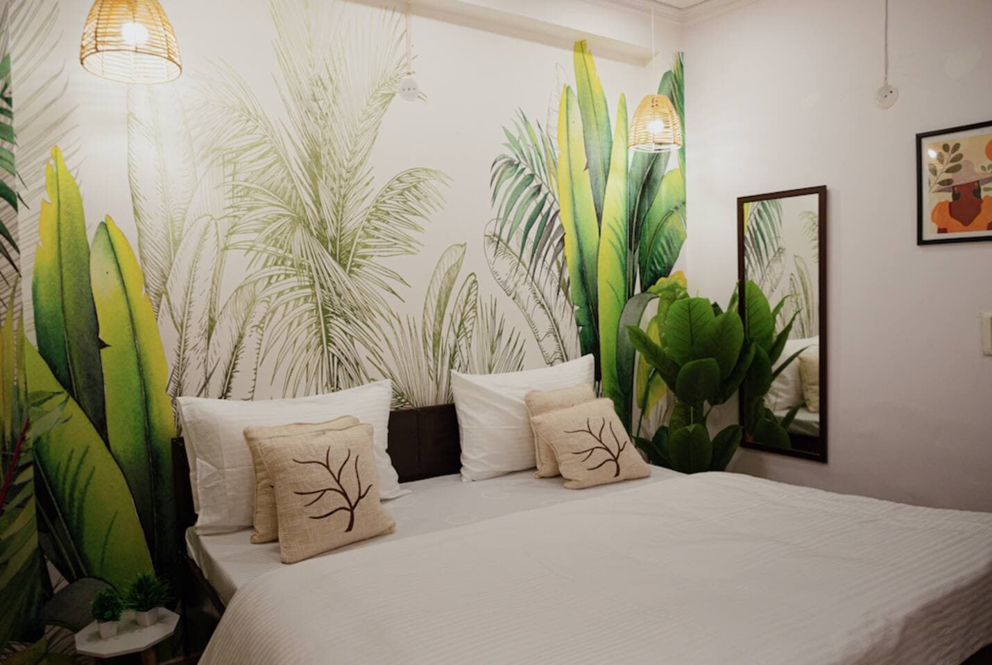 Chhatarpur’s Cozy 3BHK Getaway - Photo 4