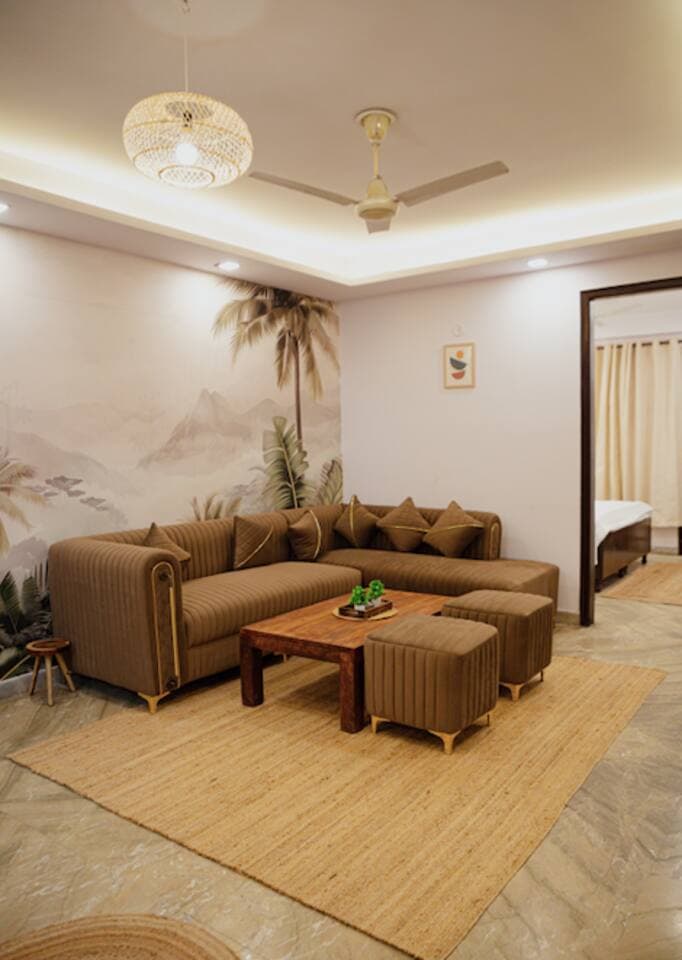Chhatarpur’s Cozy 3BHK Getaway